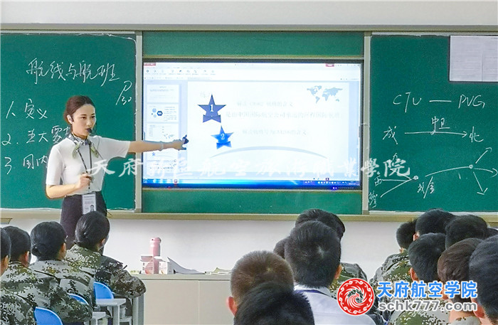 1528183436736962.jpg 鄢旭丹 (2).jpg