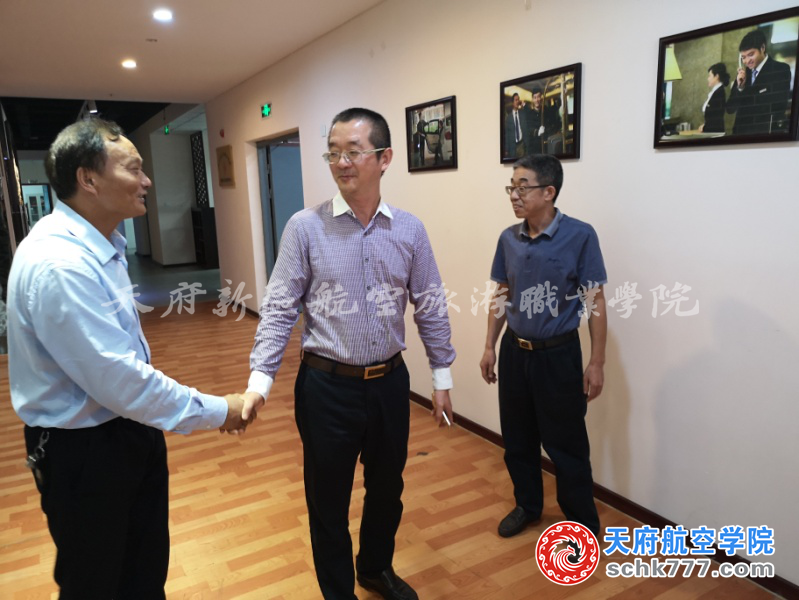 1537514086121723.png 邱院與李院.png