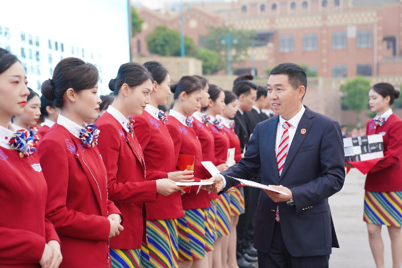 1618968821829437.jpg 9FCCDD64E431F369783019654B4344E3~1.jpg