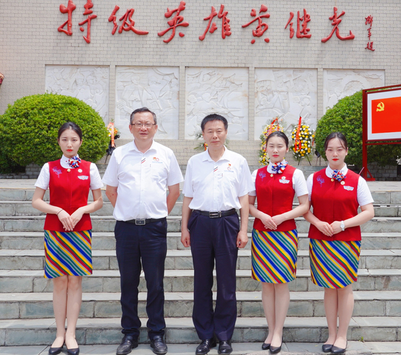 1620994556135795.jpg XCT09021_mh1620974260199.jpg