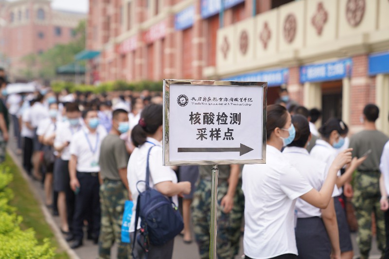 1636187851421969.jpg XCT07956~1.jpg