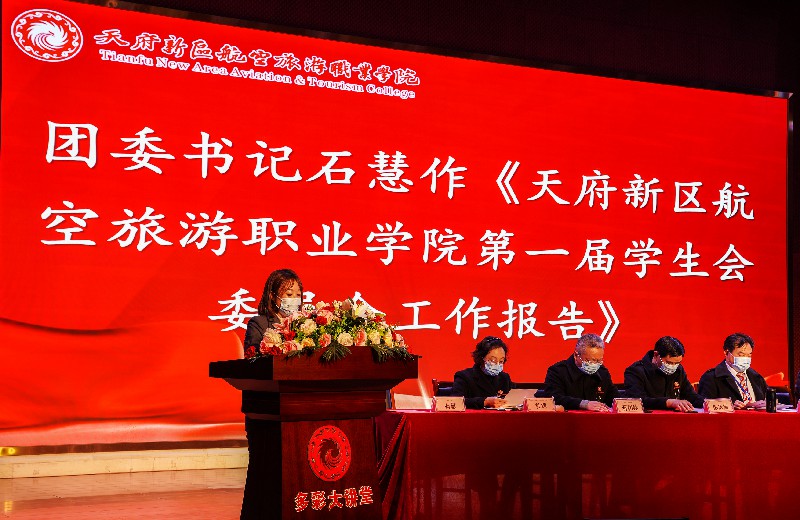 1637306054248895.jpg XCT06615.jpg