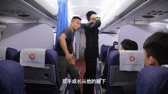 1652065521140447.gif 222.gif