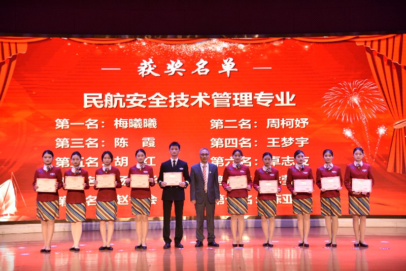 1665988749106249.jpg 4.jpg