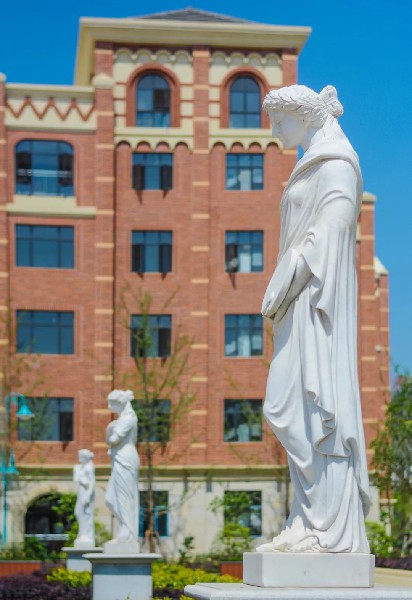 1676513817367405.jpg J_YZ`%6S9GQ8O%34K%N7NZE.jpg