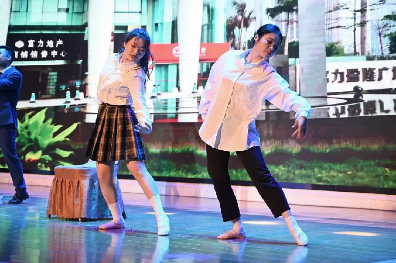 1680855178266108.jpg 4ce20c8ed080987bb29eeeb0eb73159.jpg