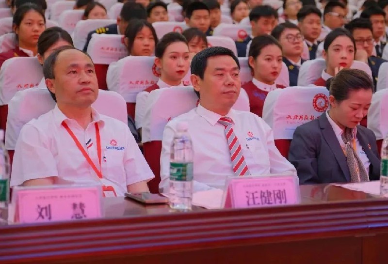 1681887268397355.jpg 31eba79fe59fbfb617f678381f4c106.jpg