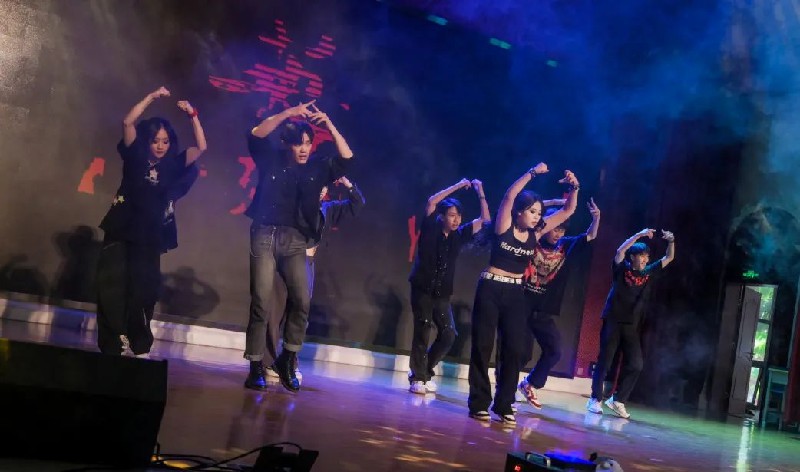 1686302984927119.jpg 093f3fc265578c2ad014385518d20b1.jpg