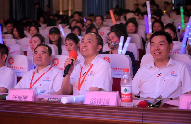 1686302997140326.jpg 1dbf09d50824cecea7d5bde215c0d18.jpg