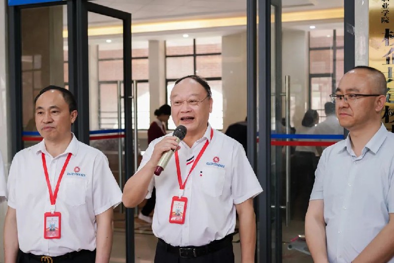 1687228221485785.jpg ae639a5c750df77fca0d35edee370d2.jpg