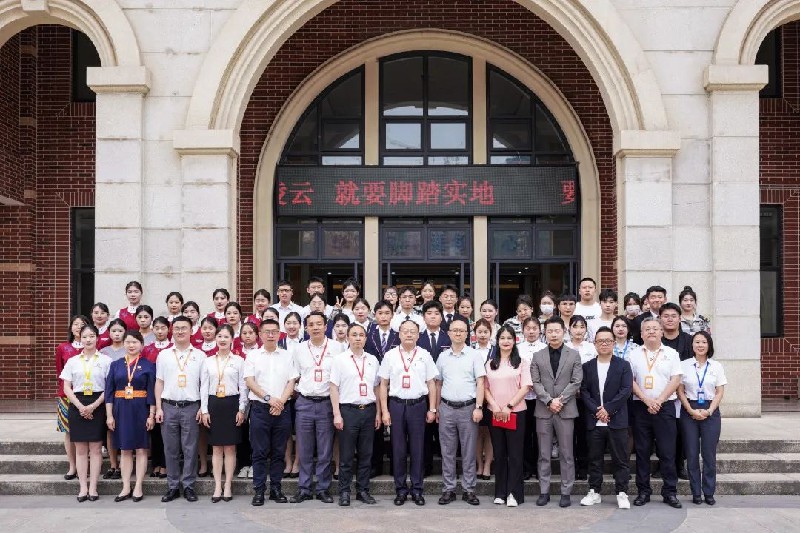 1687228236511303.jpg 076b54d04f16108bea288962e14b2e1.jpg