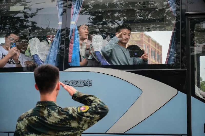 1687229556903107.jpg 352f85a32629a65085f760d7ca4e8a8.jpg