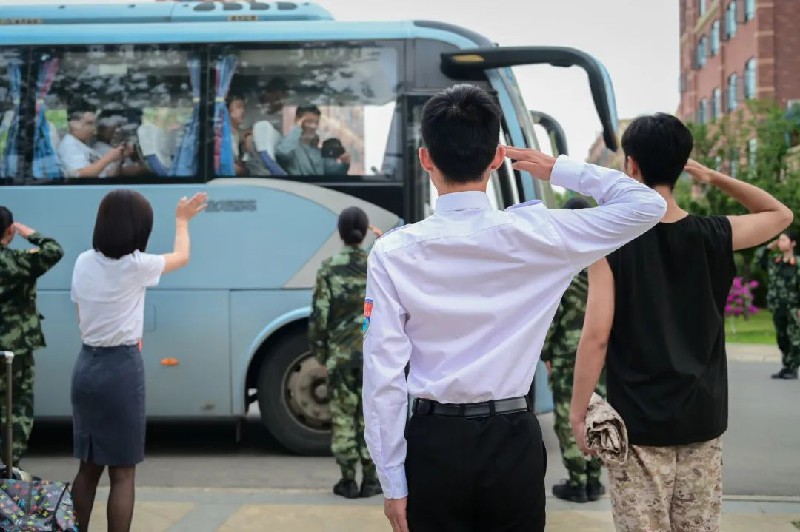 1687229566794065.jpg 80576ea09ac54e81d664000b2b43dd4.jpg