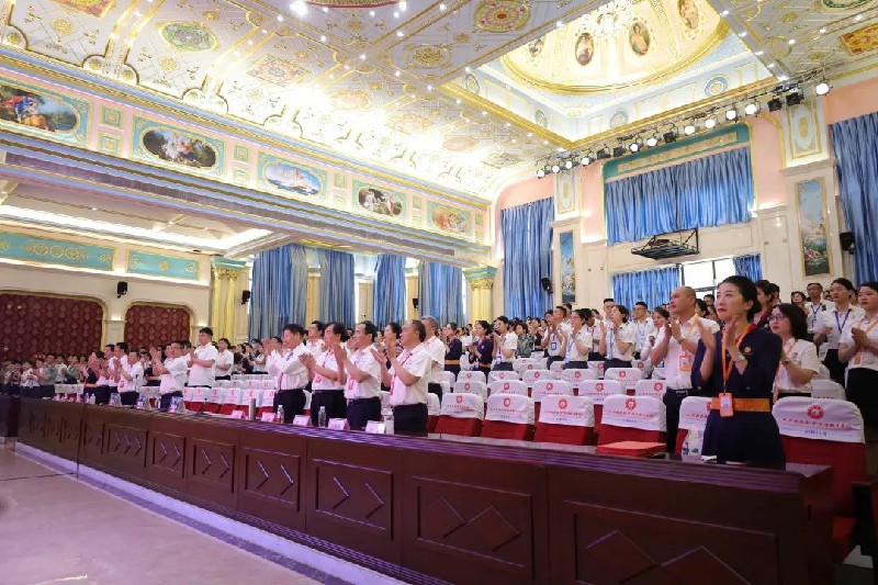 1689737615385220.jpg 8cb87eeb6364e2b635337f35c9dec14.jpg