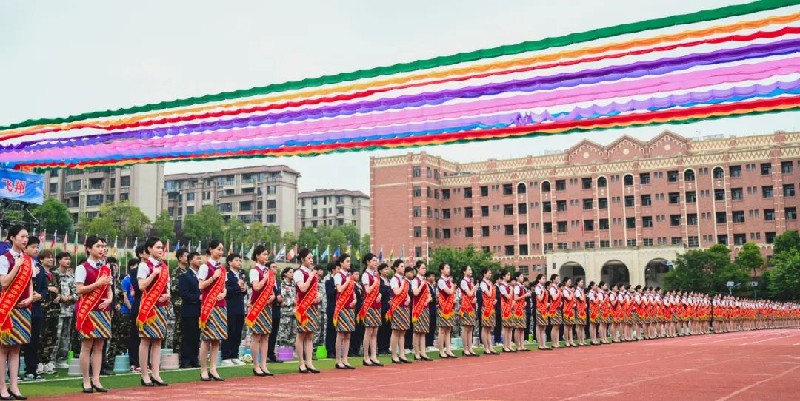 1696070642230521.jpg 945436653cc83b1880475ca69f1a64c.jpg