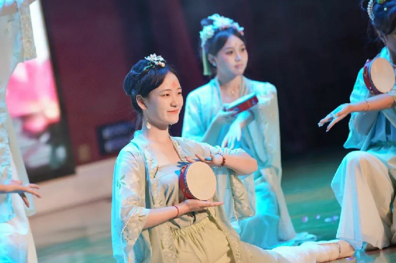 1699529050993517.jpg 5.jpg