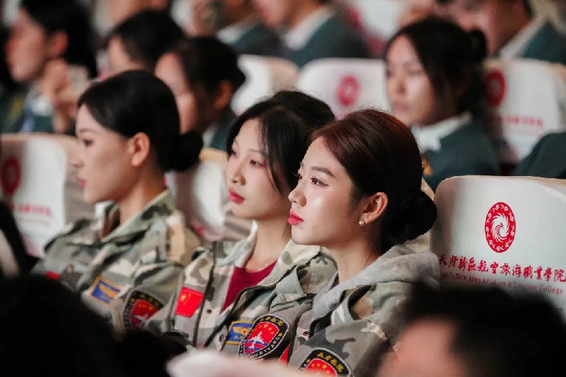 1699529393546675.jpg 18.jpg