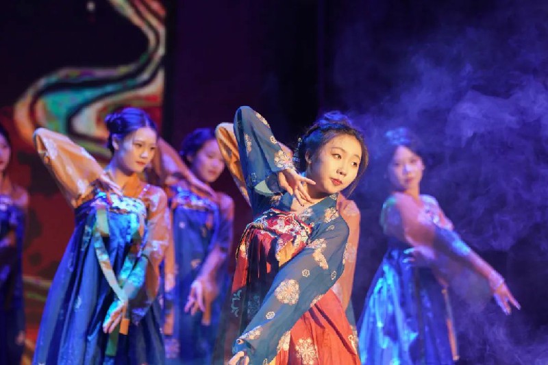 1699529549690315.jpg 25.jpg