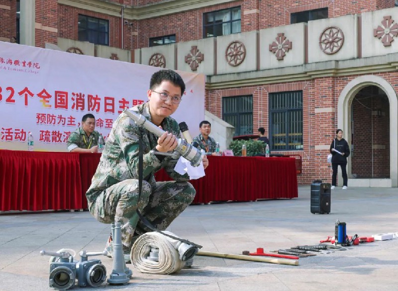 1699533206137749.jpg 5.jpg