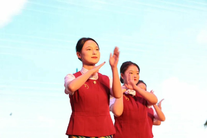 1699853595143898.jpg 5.jpg