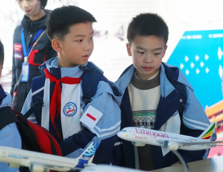 1700823832120002.jpg 21.jpg