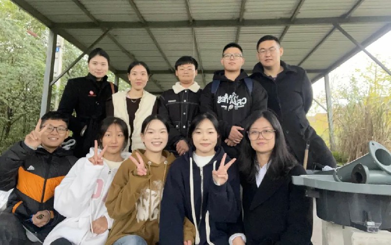 1702613690891317.jpg 4.jpg