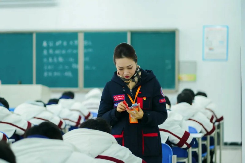 1704612045105354.jpg 6.jpg