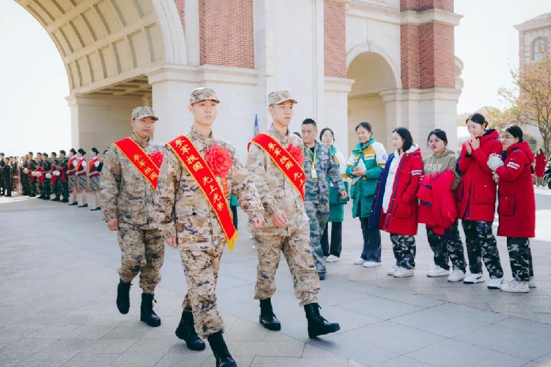 1710999926533852.jpg 640 (1)~1.jpg