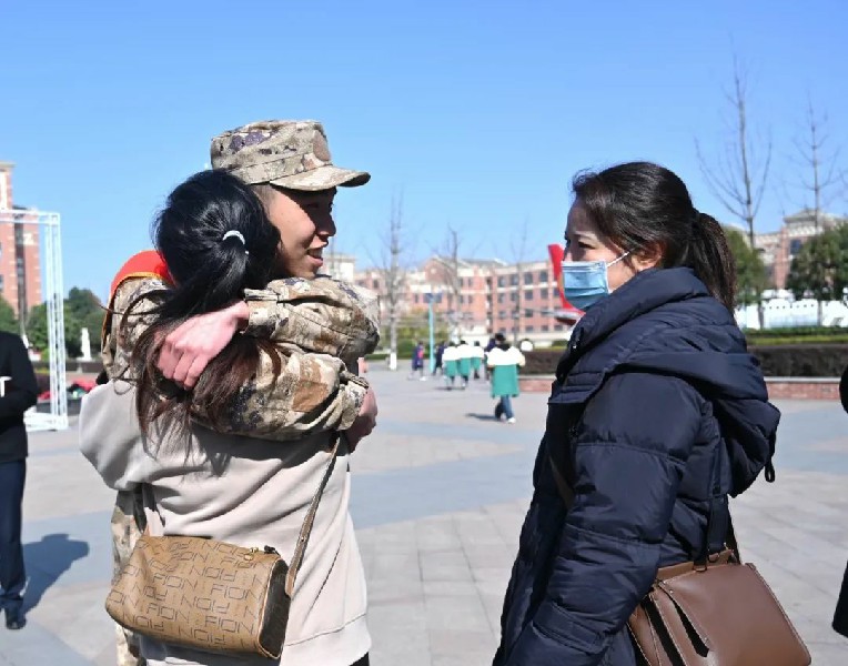 1710999937813730.jpg 640 (2)~1.jpg