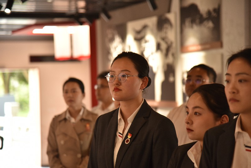 1712538932113027.jpg DSC_8418~1.jpg