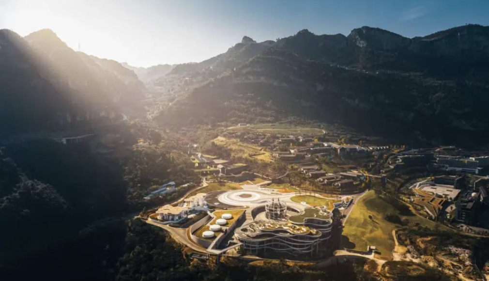 1714190590130717.jpg 58551714190572_.pic.jpg