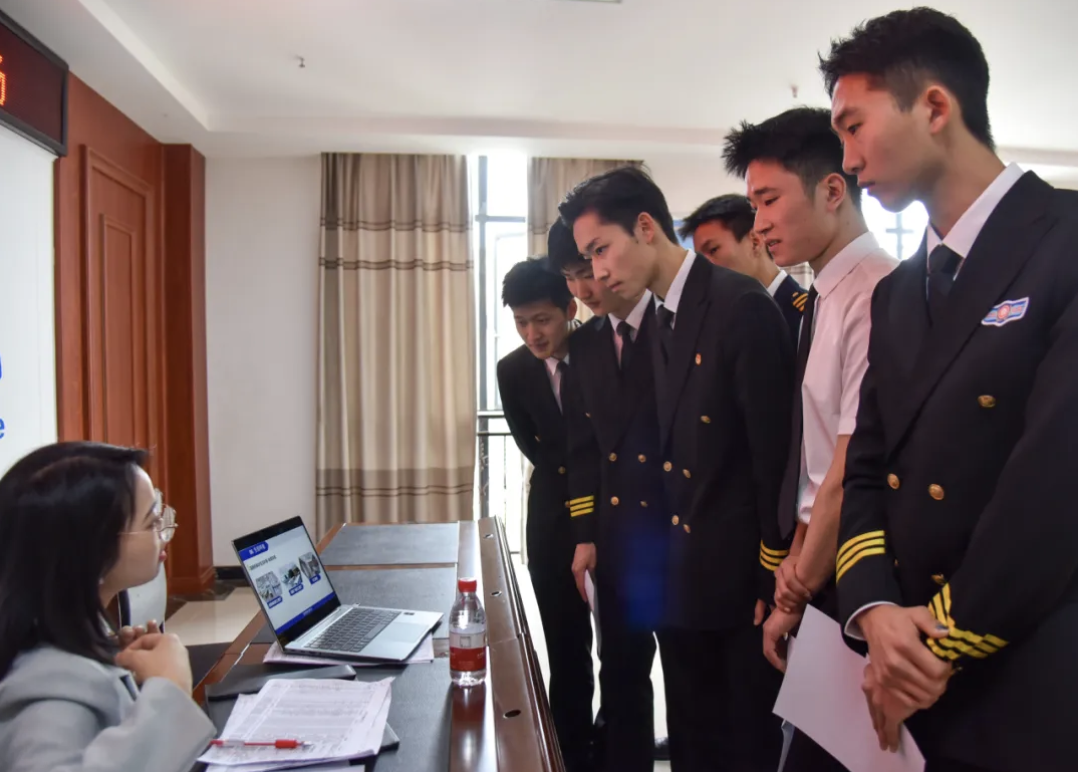 1714190972574000.jpg 58651714190975_.pic.jpg