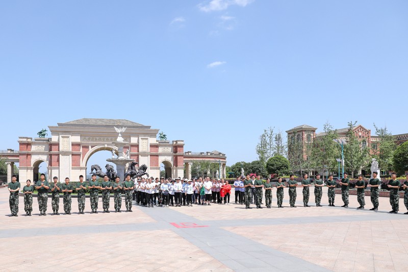 1715657177136952.jpg AZ2A1240.jpg