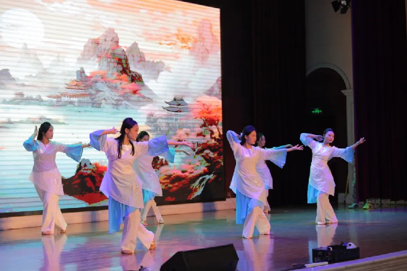 1742524934185510.jpg 14.jpg