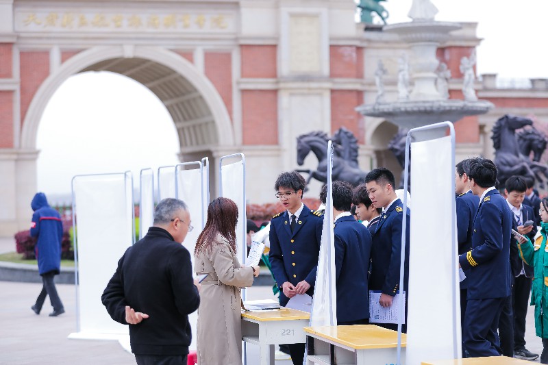 1743390750139229.jpg AZ2A5563.jpg