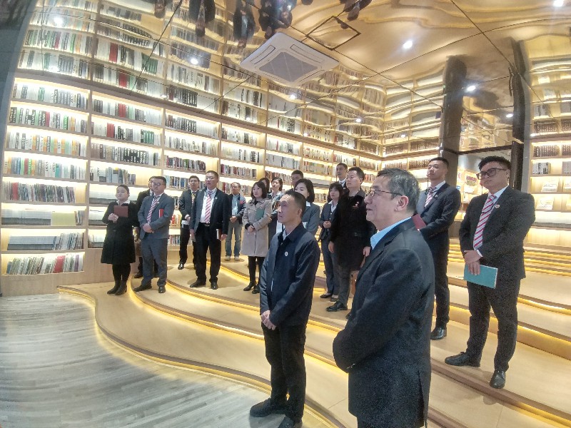 1743579842969290.jpg 949fbff07f3da70f880f942f21ae0033.jpg