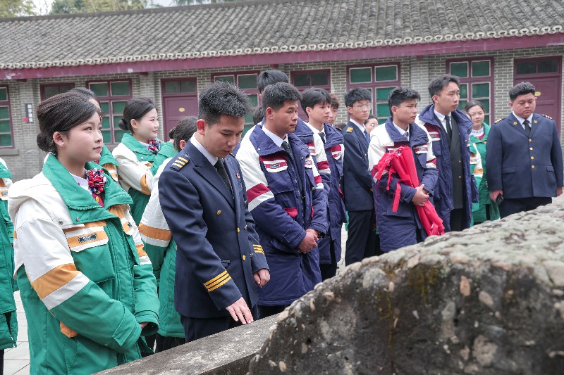 1743769465191362.jpg IL3A1373.jpg