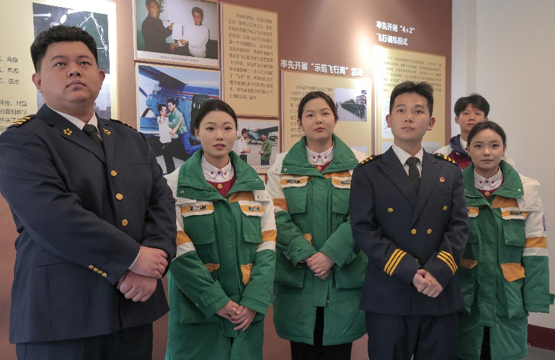 1743769573697028.jpg IL3A1409.jpg